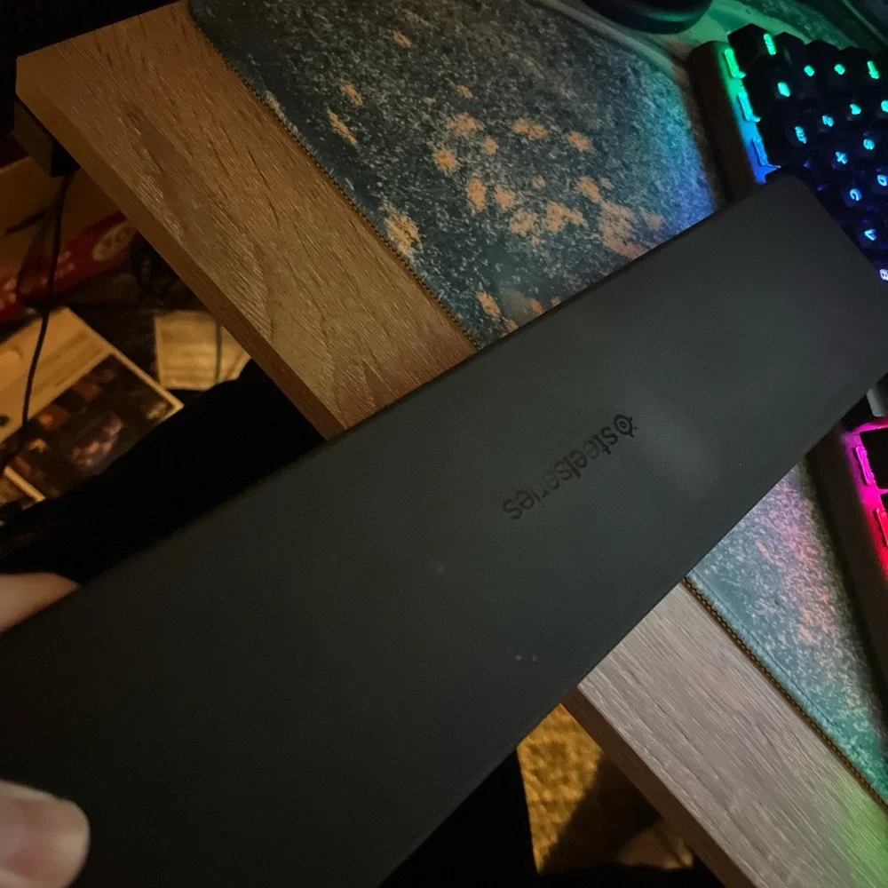 Apex pro tkl fast keyboard used once keyboard goes for around 200$
